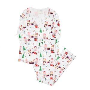 TBBC Coastal Living Christmas Lounge Set in Merry Little Main Street